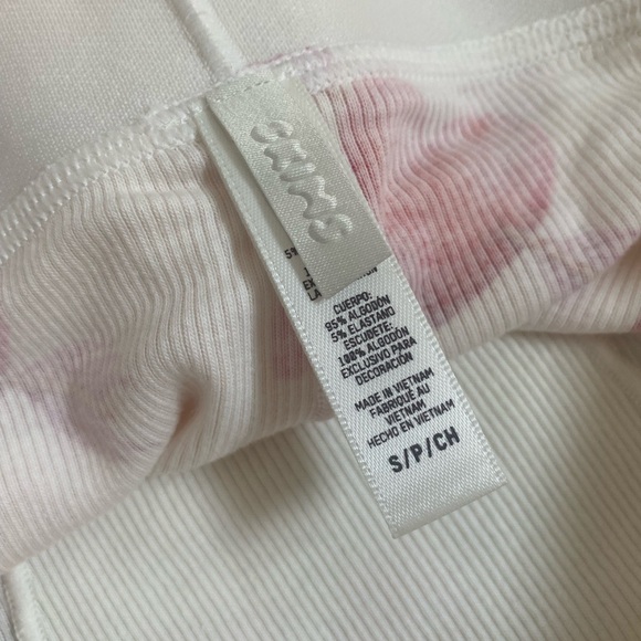 SKIMS Cotton Ribbed Boxers Heart And Arrow Print - Picture 4 of 6